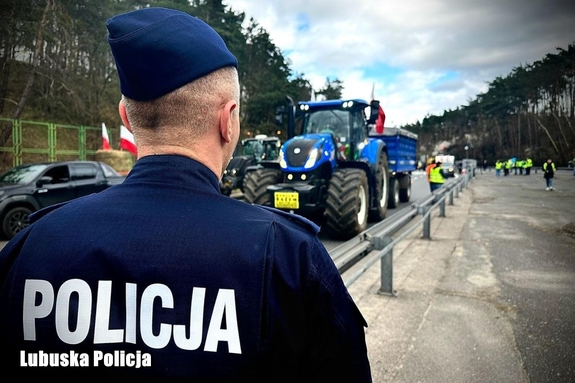Utrudnienia na drogach powiatu strzelecko-drezdeneckiego w związku z protestem rolników
